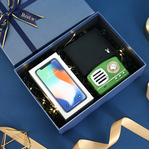 Fashionable and simple gift box empty box wholesale souvenir gift world cover box large gift packaging box paper box