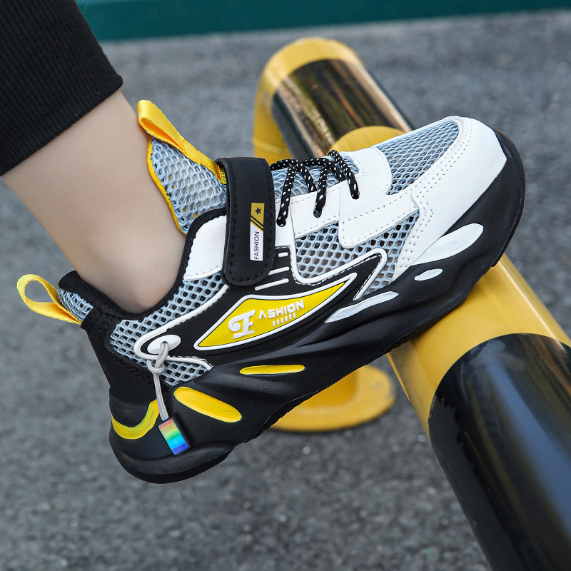 2025 verano zapatos deportivos para niños malla transpirable, ligero y desodorante zapatos para correr para niños con cordones zapatos para niñas