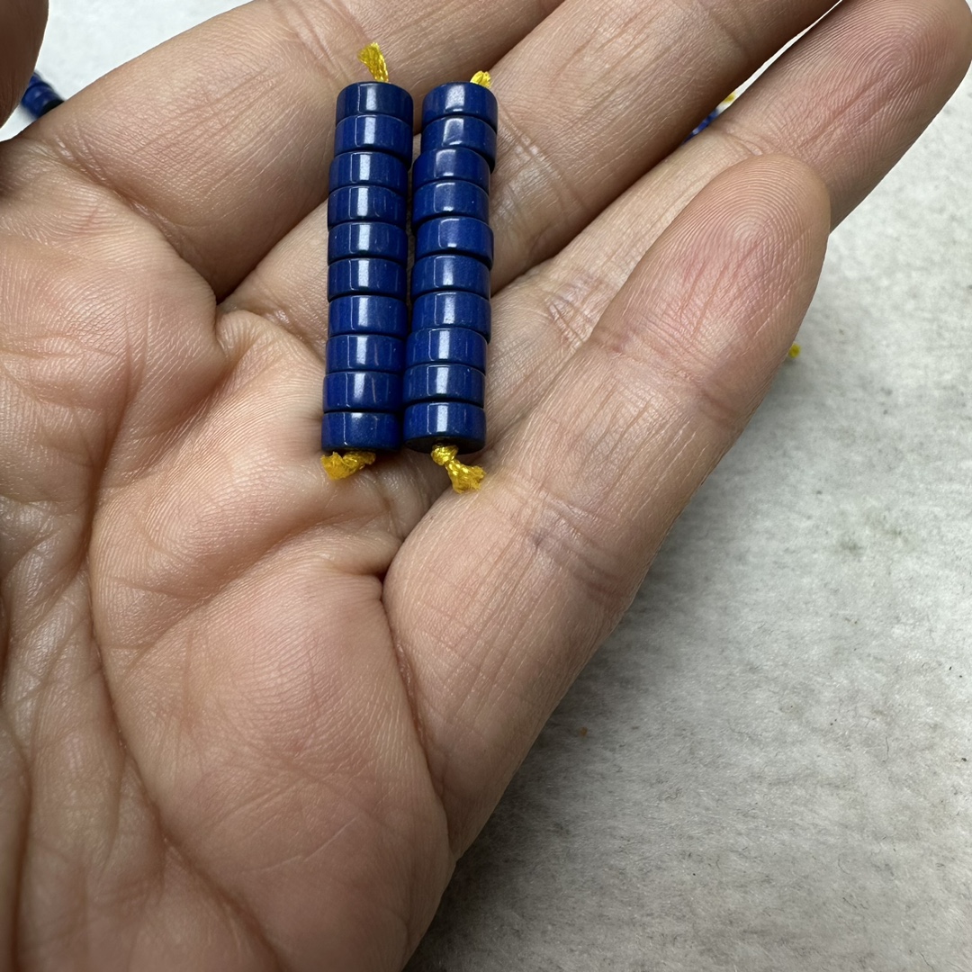 carousel-thumb-1