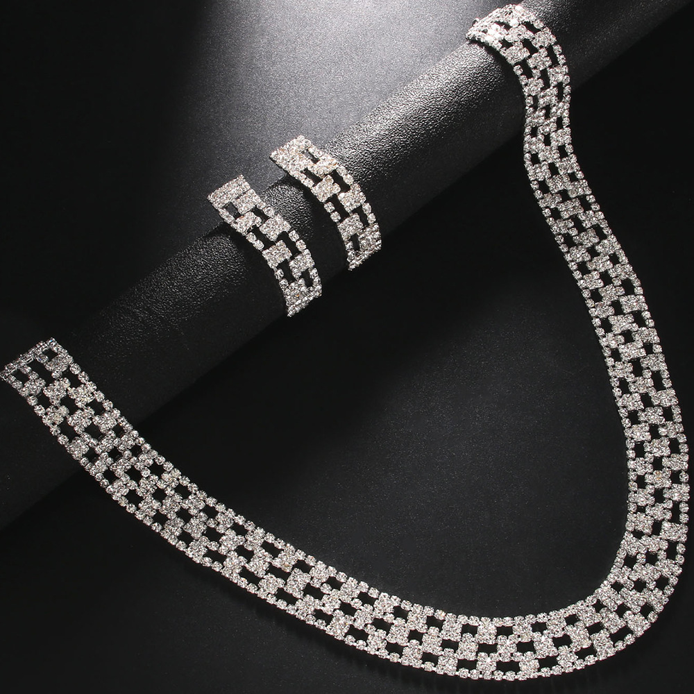 Juegos de joyería geométrica de venta caliente transfronteriza de alta calidad de diamante cerradura accesorios de pendientes simples conjunto de joyería