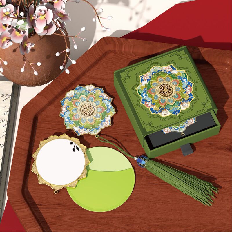 Dunhuang Pattern Portable Mirror, High-End Antique Cultural and Creative Museum Souvenir, Portable Relief Ceiling Small Mirror