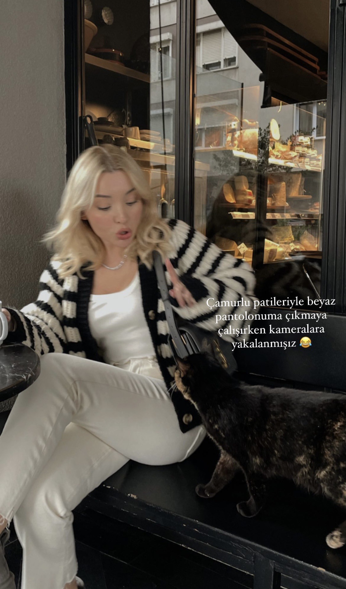 Loose Fit Type Stripe Pattern Autumn Season Wholesale Women's Casual Stripe Long Sleeve Sweaters & Cardigans