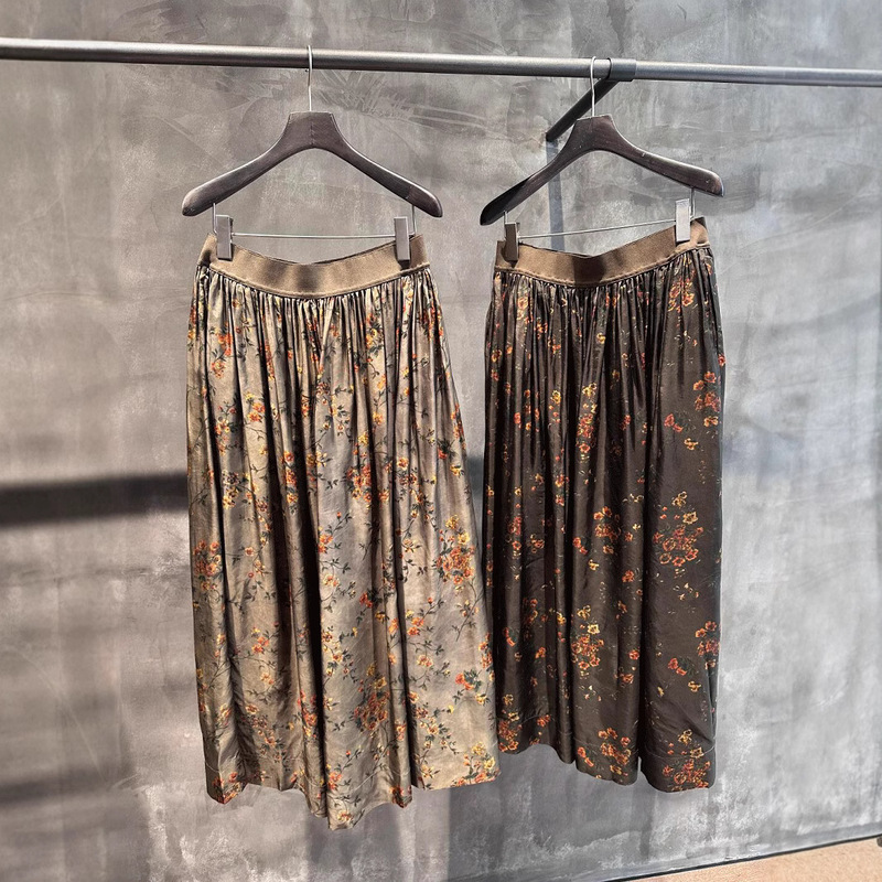 Niche Designer Imported Twill Cupro Skirt Pleated Skirt for Women 2025 Spring/Summer New Thin Style Large Hem Vintage