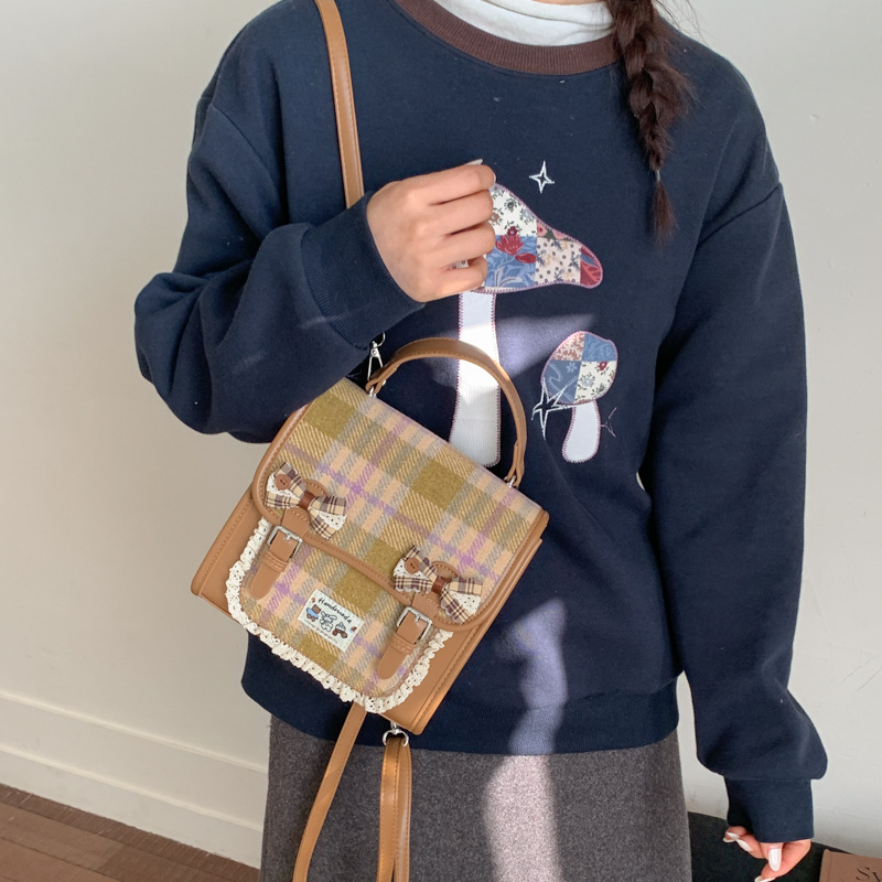 Bolsas de hombro a cuadros coreanos para niños y niñas, bolsas de hombro para niñas, bolsas escolares de estilo inglés, comercio exterior transfronterizo