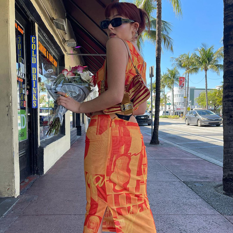 fashion street hot girl short vest printed split long skirt set NSRUI53075