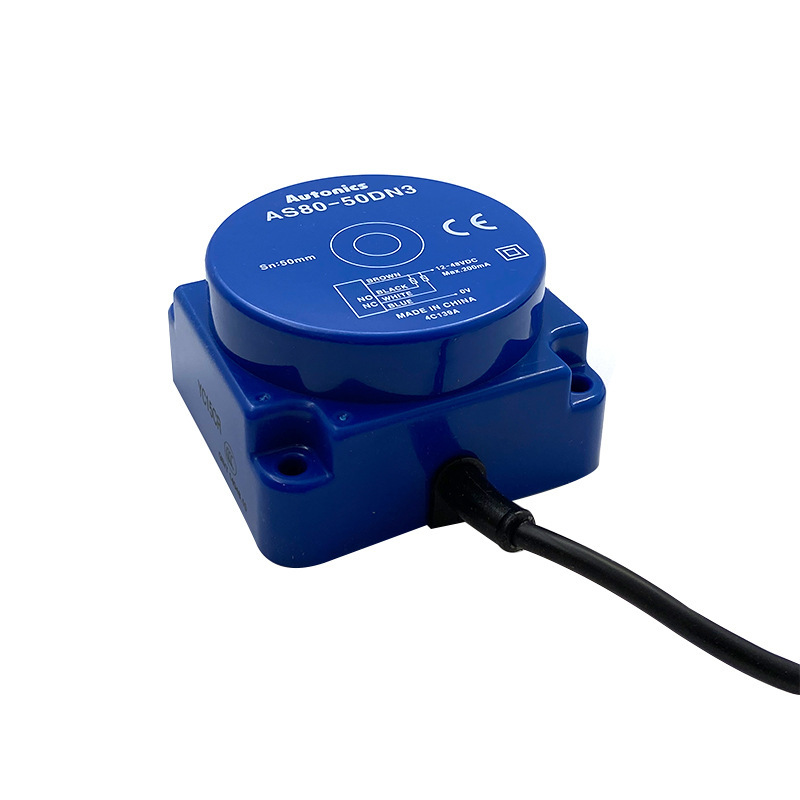 原装正品奥托尼克斯接近开关长距离检测方形接近传感器