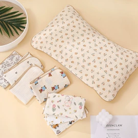 围嘴围兜;抱被抱毯;婴童毛浴巾