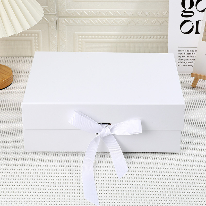 Caja plegable negra de alta calidad, comercio exterior, caja de embalaje plegable de una pieza, caja de regalo de negocios de alta gama, caja de cosméticos