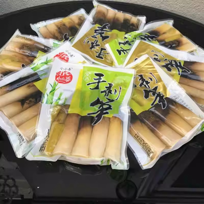 Hand-Peeled Bamboo Shoots Ready to Eat Pickled Pepper Flavor 500g Bag Spicy Snack key features