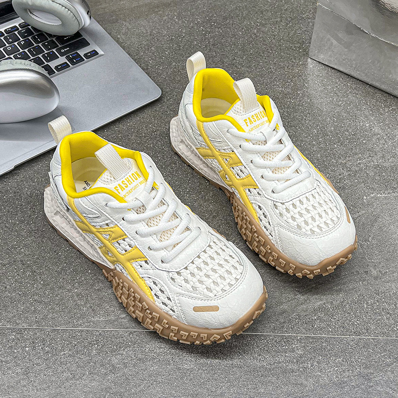 Fashionable universal woven breathable comfortable casual footwear