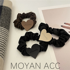 Korean black color scheme heart-shaped colon hair tie for niche influencers, high-end design, headband for bun with pleated elastic