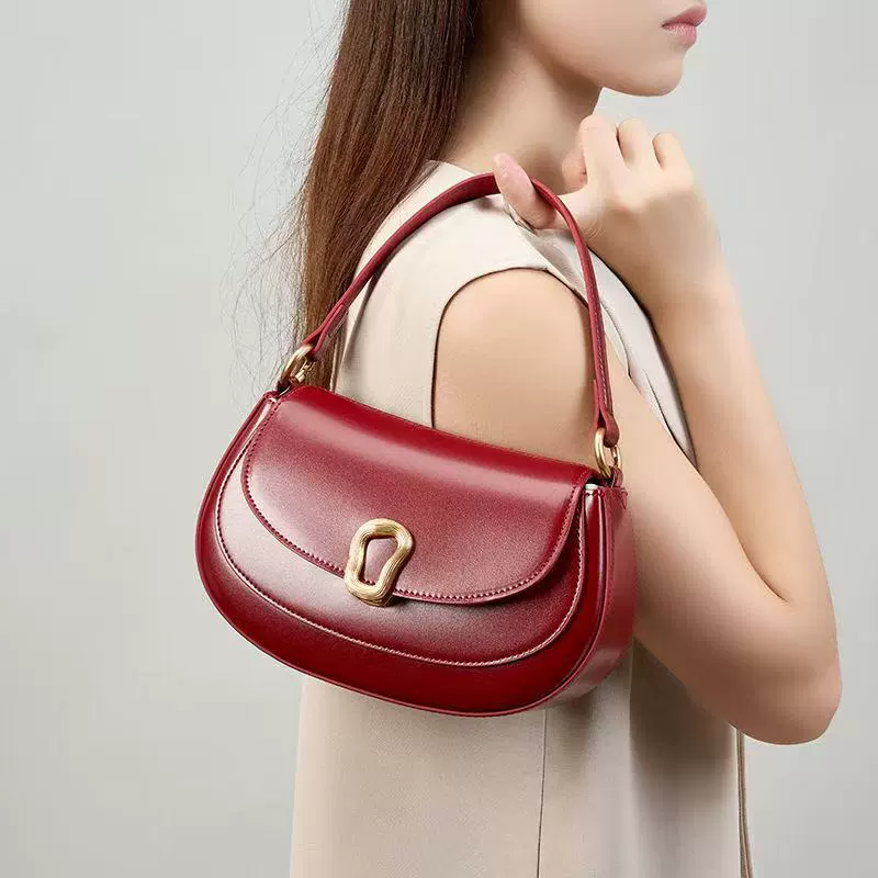 Retro universal red phone bag for bride, high-end