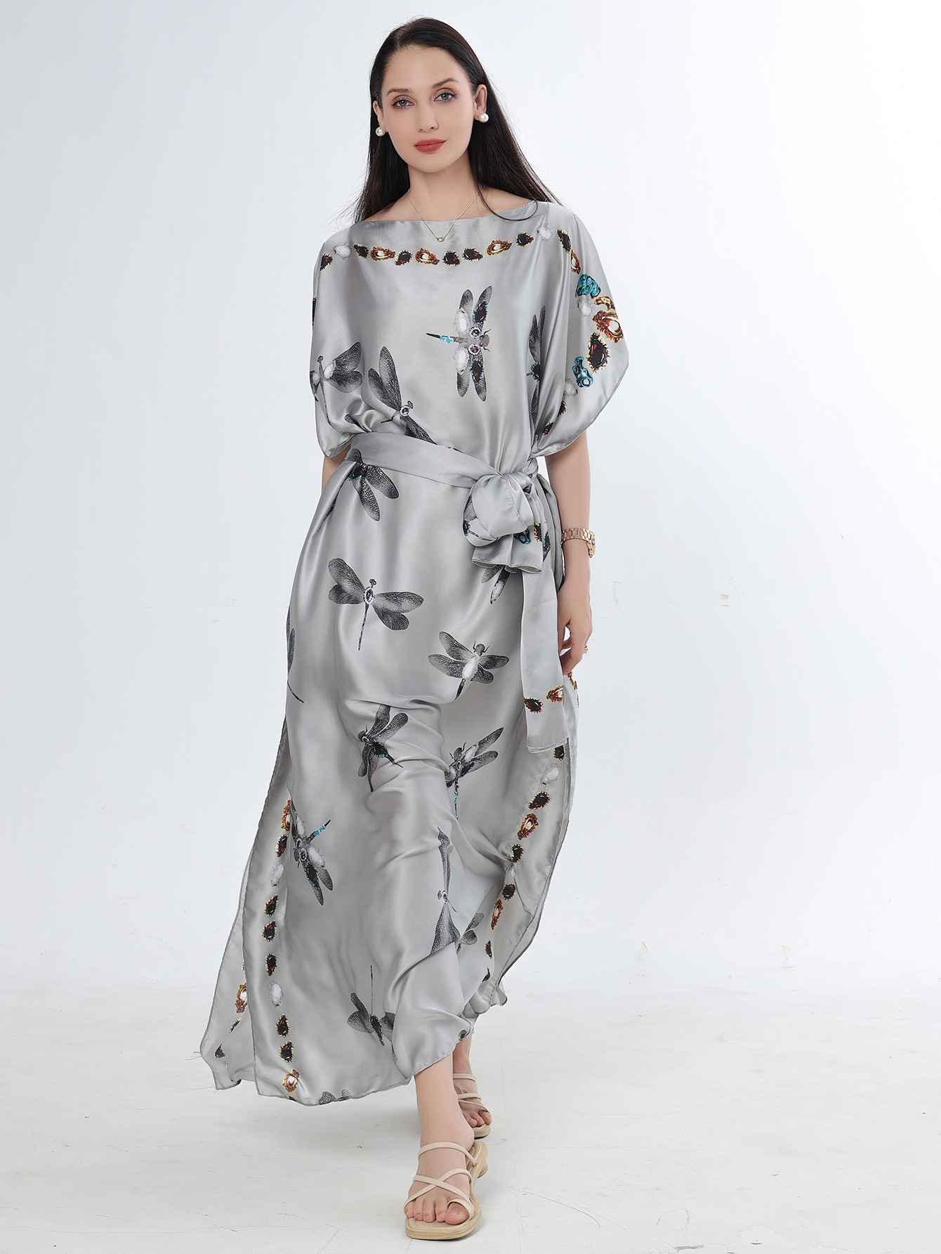 2025 primavera y verano nuevo Amazon venta rápida ropa malaya camisa de arena imitación seda brocado ropa de protección solar de vacaciones de playa