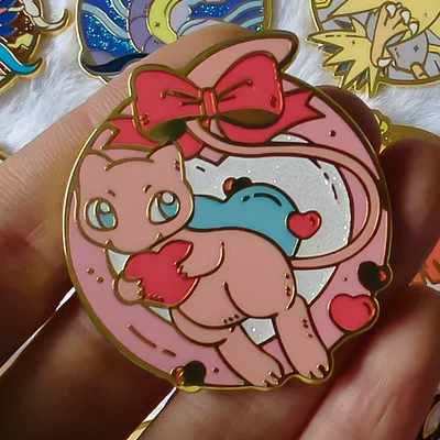 Yaxa sancaqları — Pokémon Brooch, Pet Elf - a37-dream