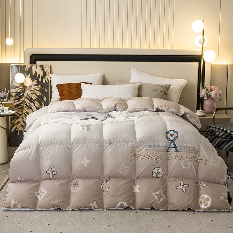 Three dimensional duvet cover with down, gradient, E18