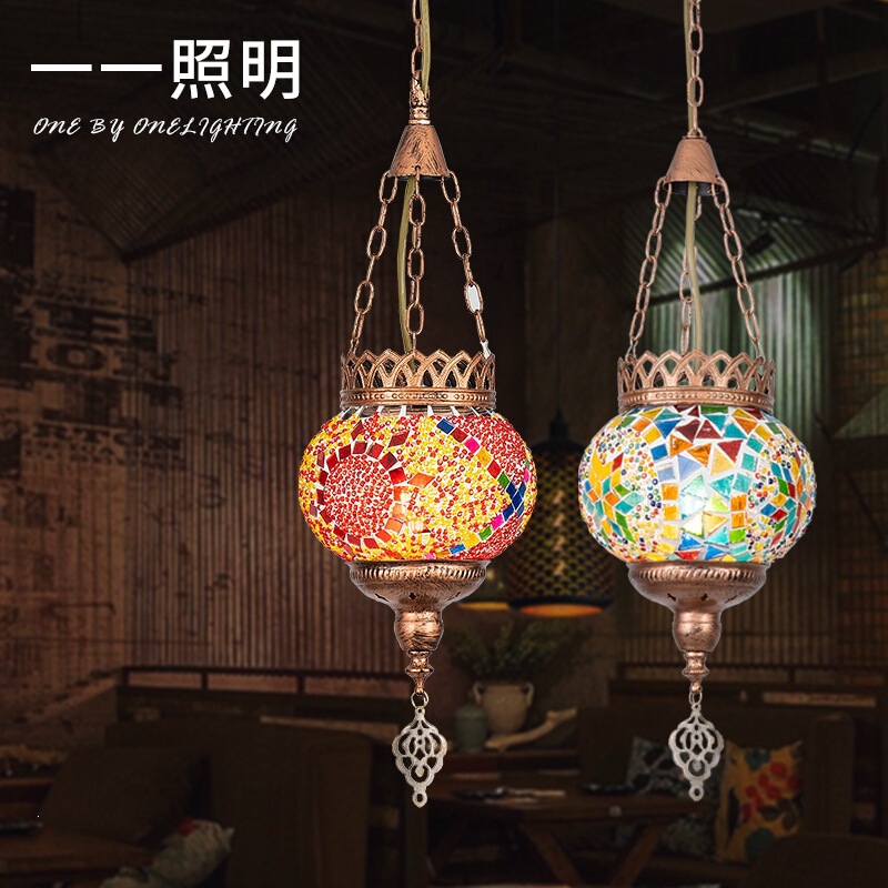 Bohemian-style single-head chandelier, colorful glass, creates an exotic ambiance for home décor, suitable for restaurants and small spaces Bohemian-style single-head chandelier, colorful glass, creates an exotic ambiance for home décor, suitable for restaurants and small spaces
