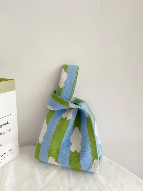 61_striped flowers