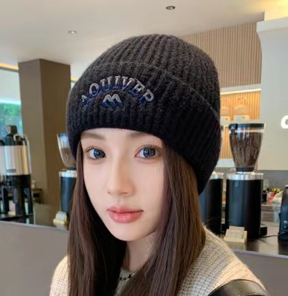 Cadeau de Nouvel An Petit Chaperon Rouge Unisexe Bonnet en Laine Tricoté Chaud pour la Chaleur de l'Automne et de l'Hiver_voghion.com