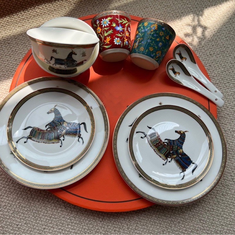 H家駿馬シリーズ骨磁器食器皿十点セット食器ギフトボックス包装家庭用ジョー引っ越し結婚祝いプレゼント卸売り|undefined