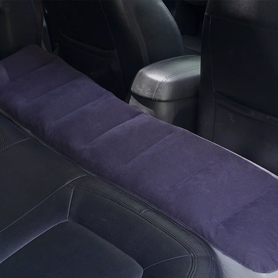 Vehicle-mounted inflatable bed: back seat of the car