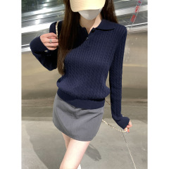2025秋季韩版气质减龄polo领麻花纽扣正肩针织衫长袖上衣女装新款