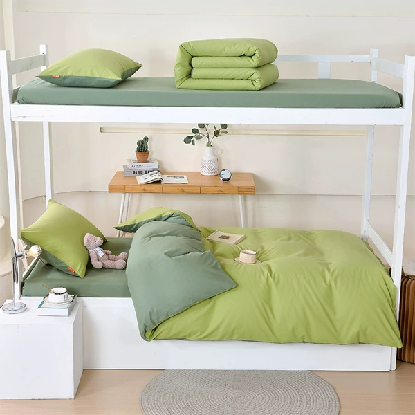 Fruit green-dark green
