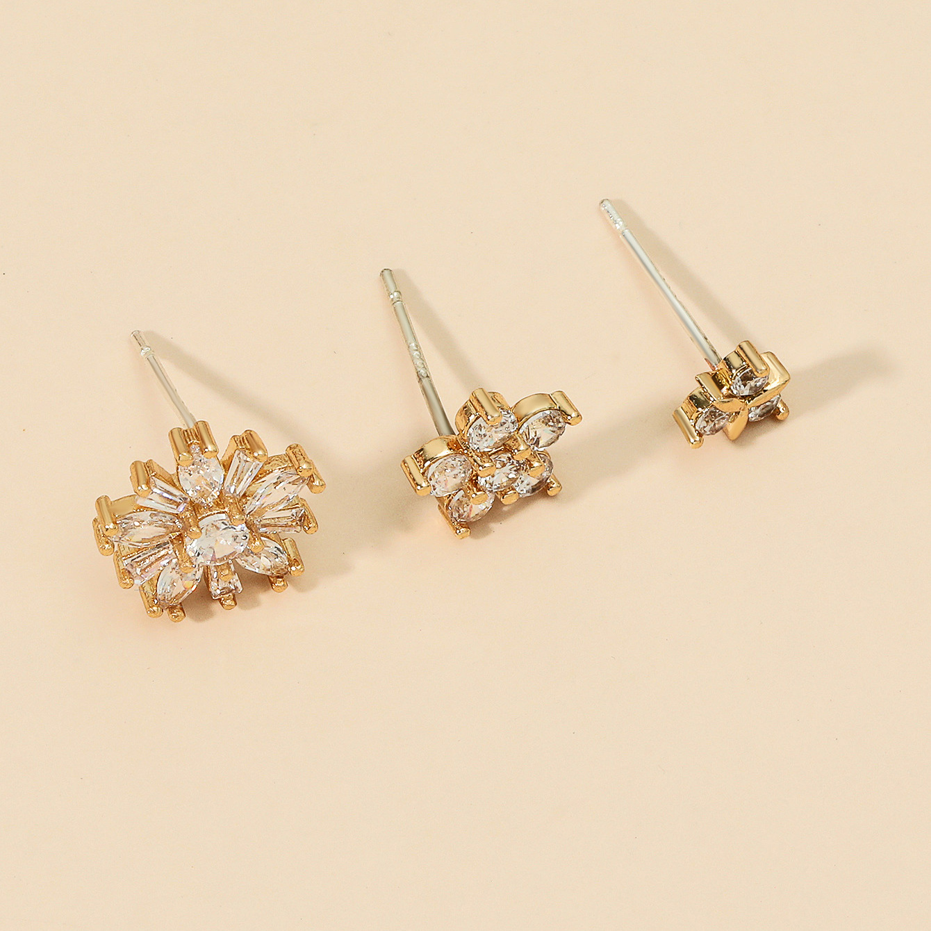 New Star Small Diamond Leaf Flower Sun Flower Geometric Pearl Non-pierced Stud Earring Set