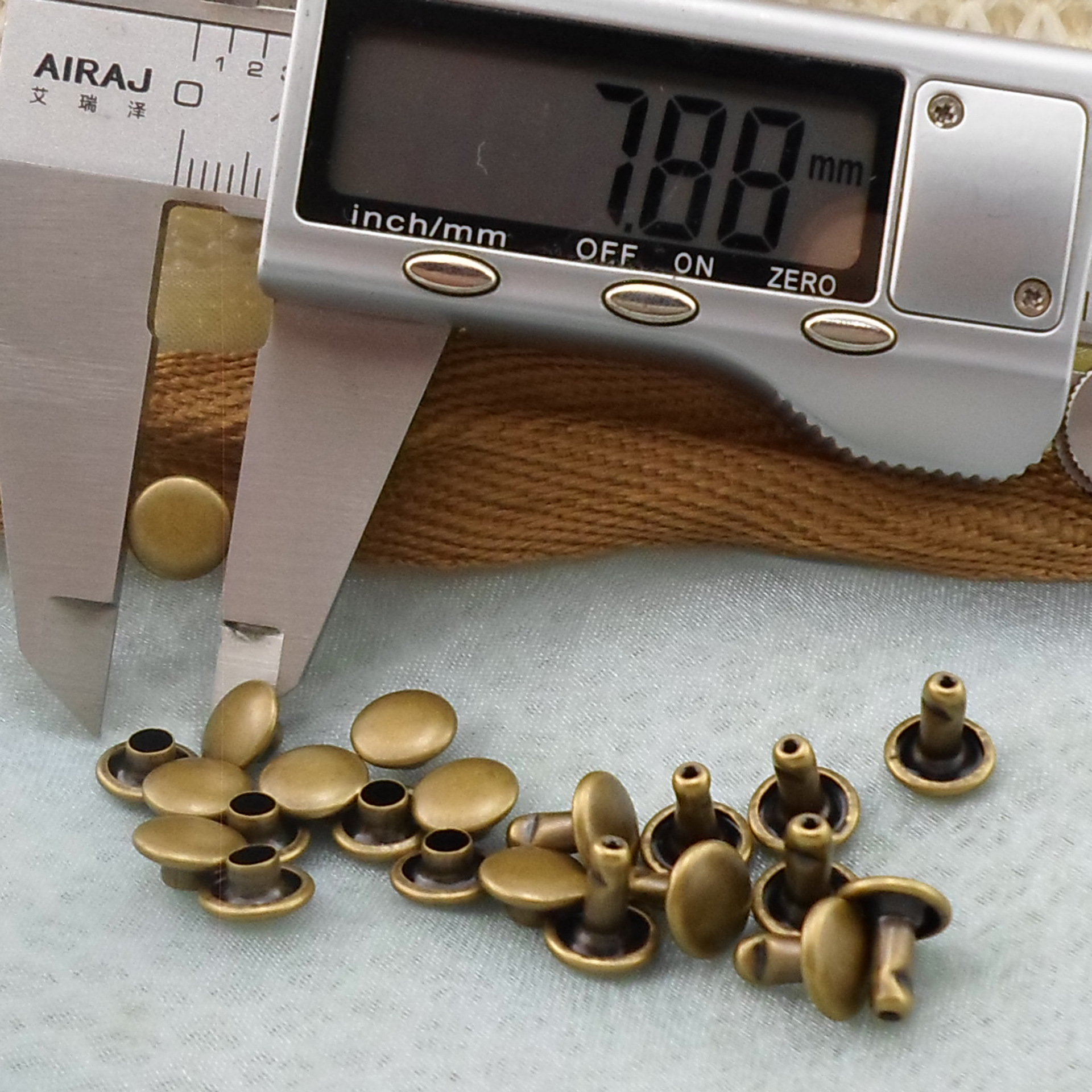 （全铜）8MM平面单/双面撞钉  包包衣服鞋子圆形弧面装饰铆钉钉