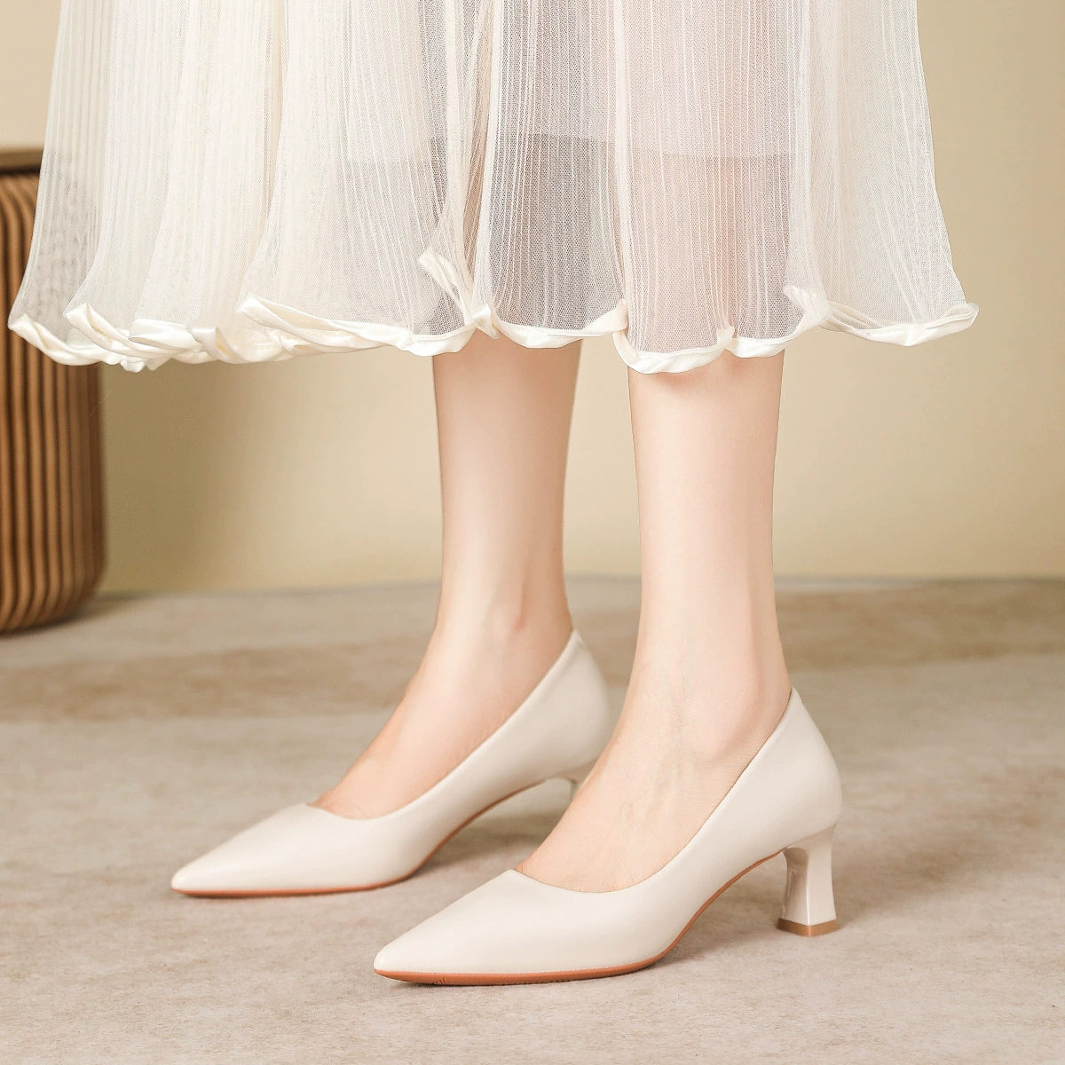 Fuxing женская обувь на высоком толстом каблуке с острым носком, новинка 2025 года, самая популярная для подходящей рабочей обуви, не тиринг ног, повседневная профессиональная обувь для поездок на работу