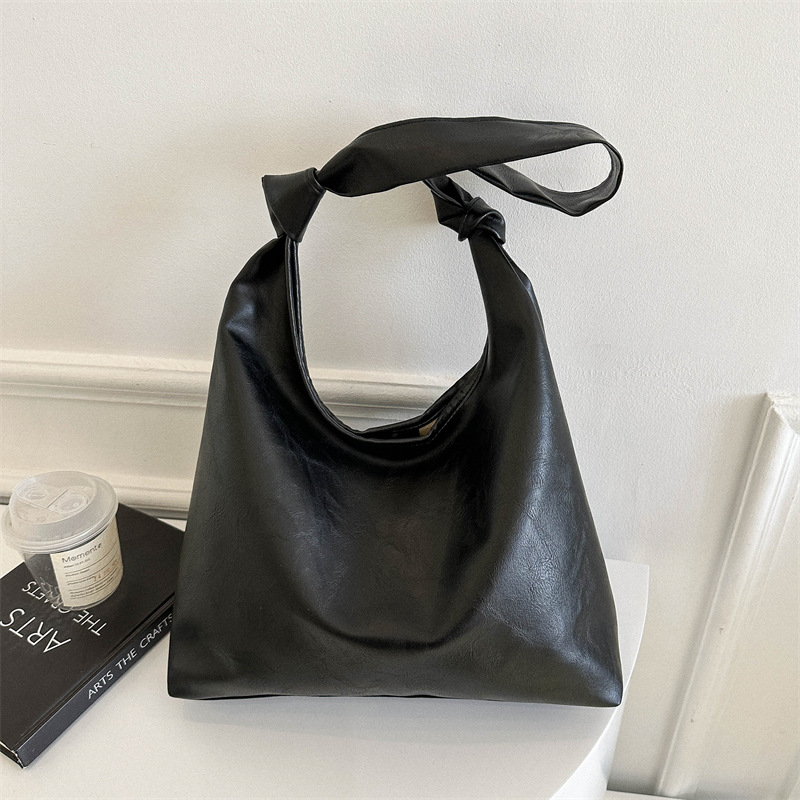 Nuevo estilo japonés y coreano relajado bolso de cuero suave debajo de las axilas, bolso de mano de gran capacidad, nicho simple bolso de hombro