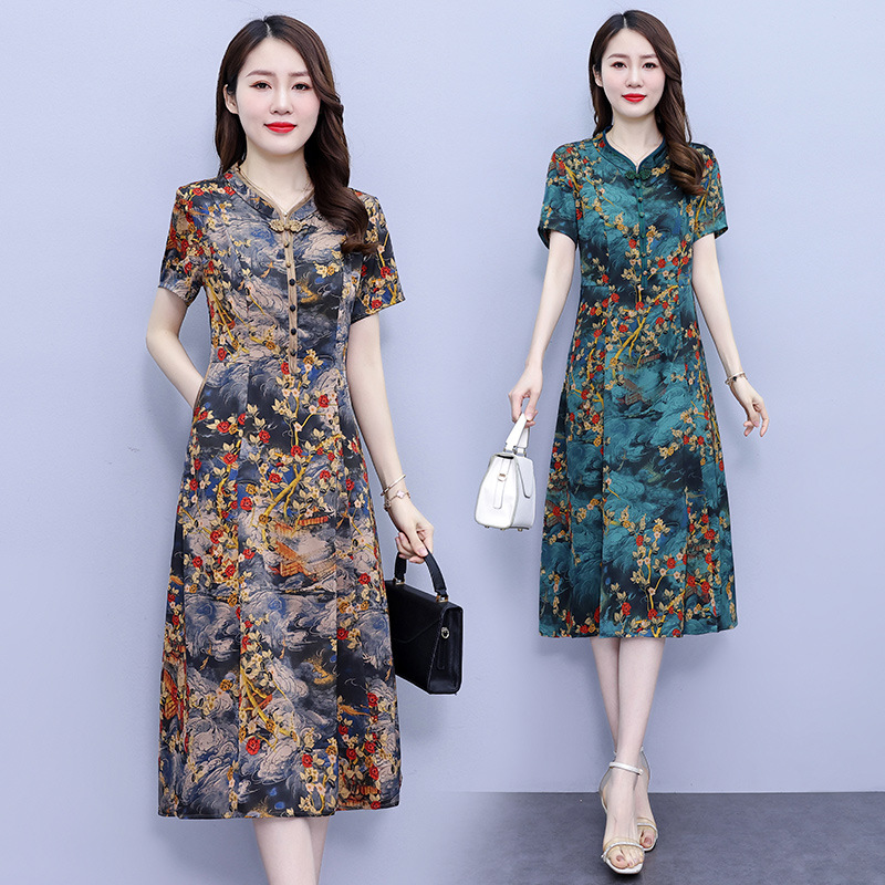 万8871改良旗袍连衣裙女2026夏新款高端桑蚕丝洋气质重磅仿真丝裙
