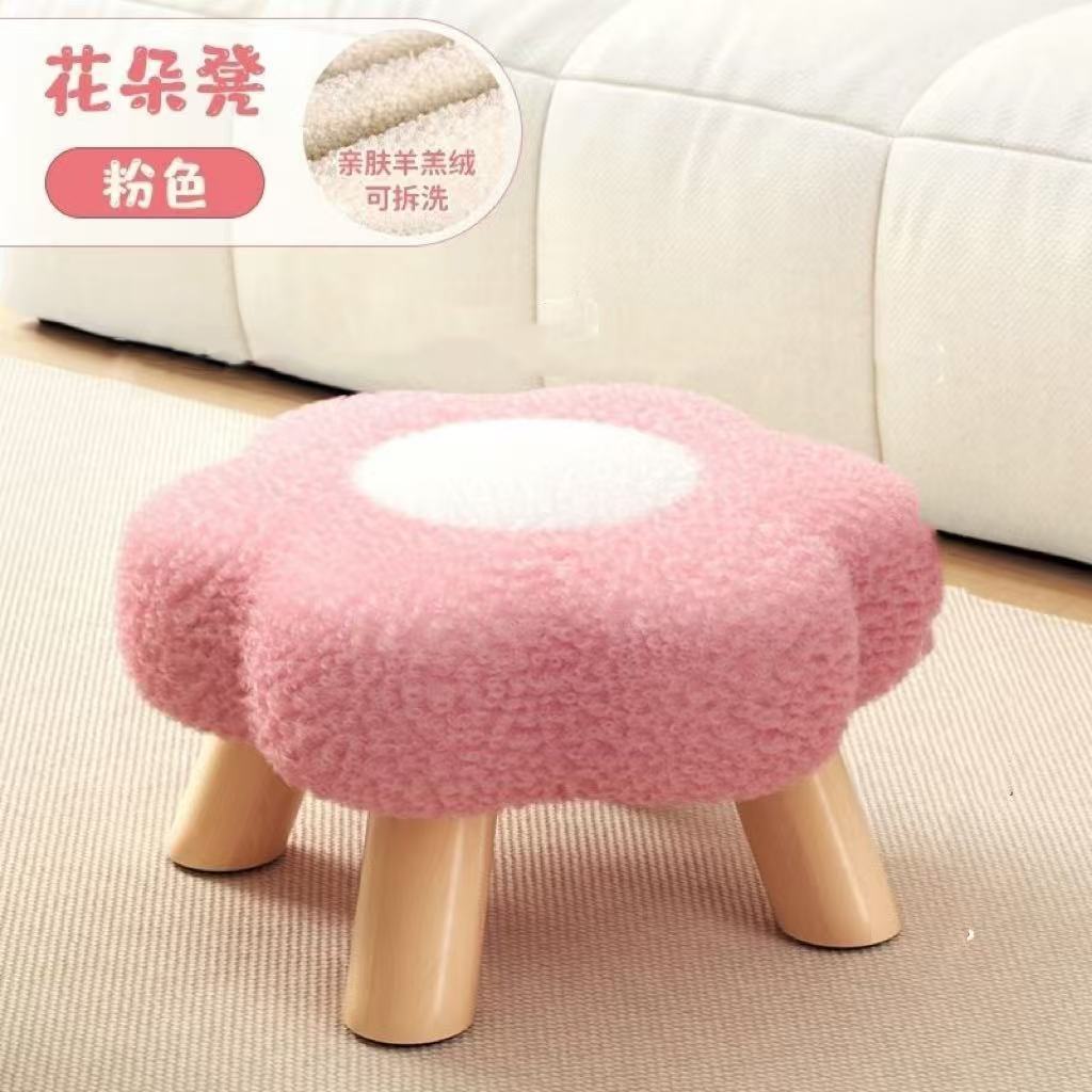 Nuevo pequeño taburete flor princesa viento taburete bajo taburete ultra suave taburete de nubes para niños caseros lindos taburetes de peluche para cambiar zapatos image 8