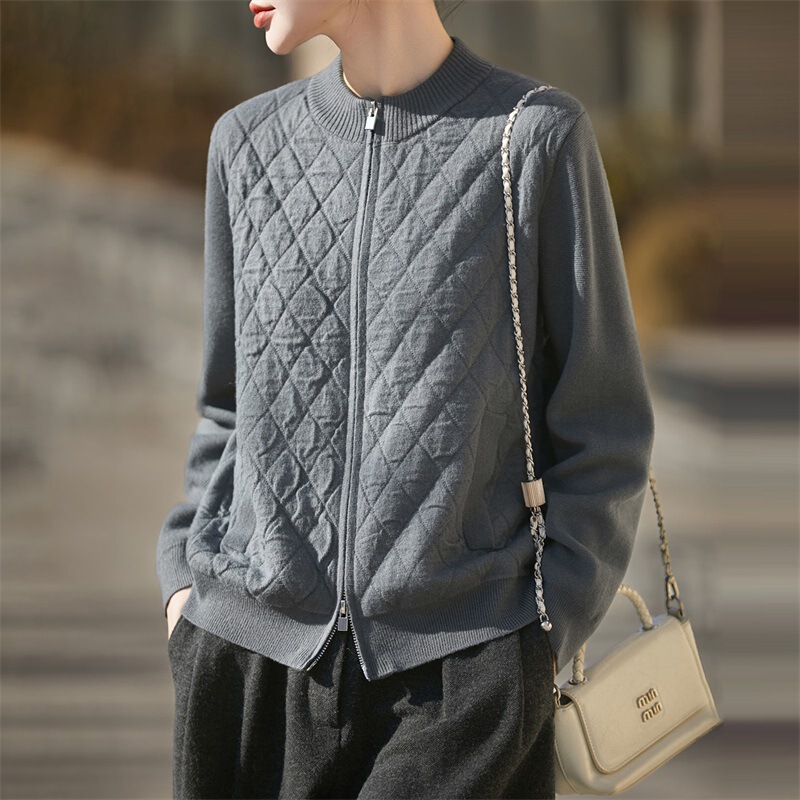 Autumn and Winter New Style Fine Wool Round Neck Knitted Cardigan Double Zipper Long Sleeve Diamond Pattern Air Layer Women's Top Wholesale Autumn and Winter New Style Fine Wool Round Neck Knitted Cardigan Double Zipper Long Sleeve Diamond Pattern Air Layer Women's Top Wholesale