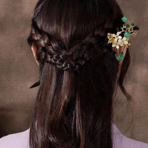 Ancient style hairpins with tassels, step-shaking hairpins, women's wooden hairpins, hairpins, updos, Hanfu accessories, ancient costume temperament, updo hairpins