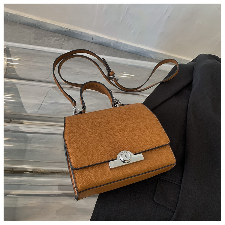 336g Weight Polyester Lining Material Flip Cover Closure Type Single Shoulder Strap Strap Type Handbag Bags Type Women's Small All Seasons Pu Leather Classic Style Handbag