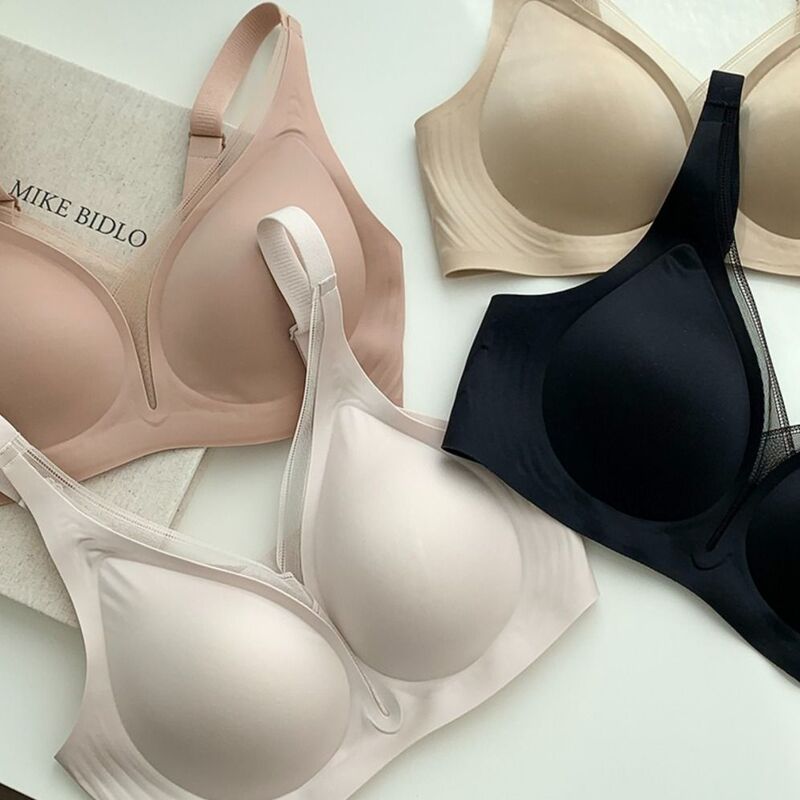 Well Packaged, No Rims, Glossy, Traceless, Machine Washable Lazy Intimates, Anti-Sagging, Breast-Retracting Bra, Thin Bra Well Packaged, No Rims, Glossy, Traceless, Machine Washable Lazy Intimates, Anti-Sagging, Breast-Retracting Bra, Thin Bra