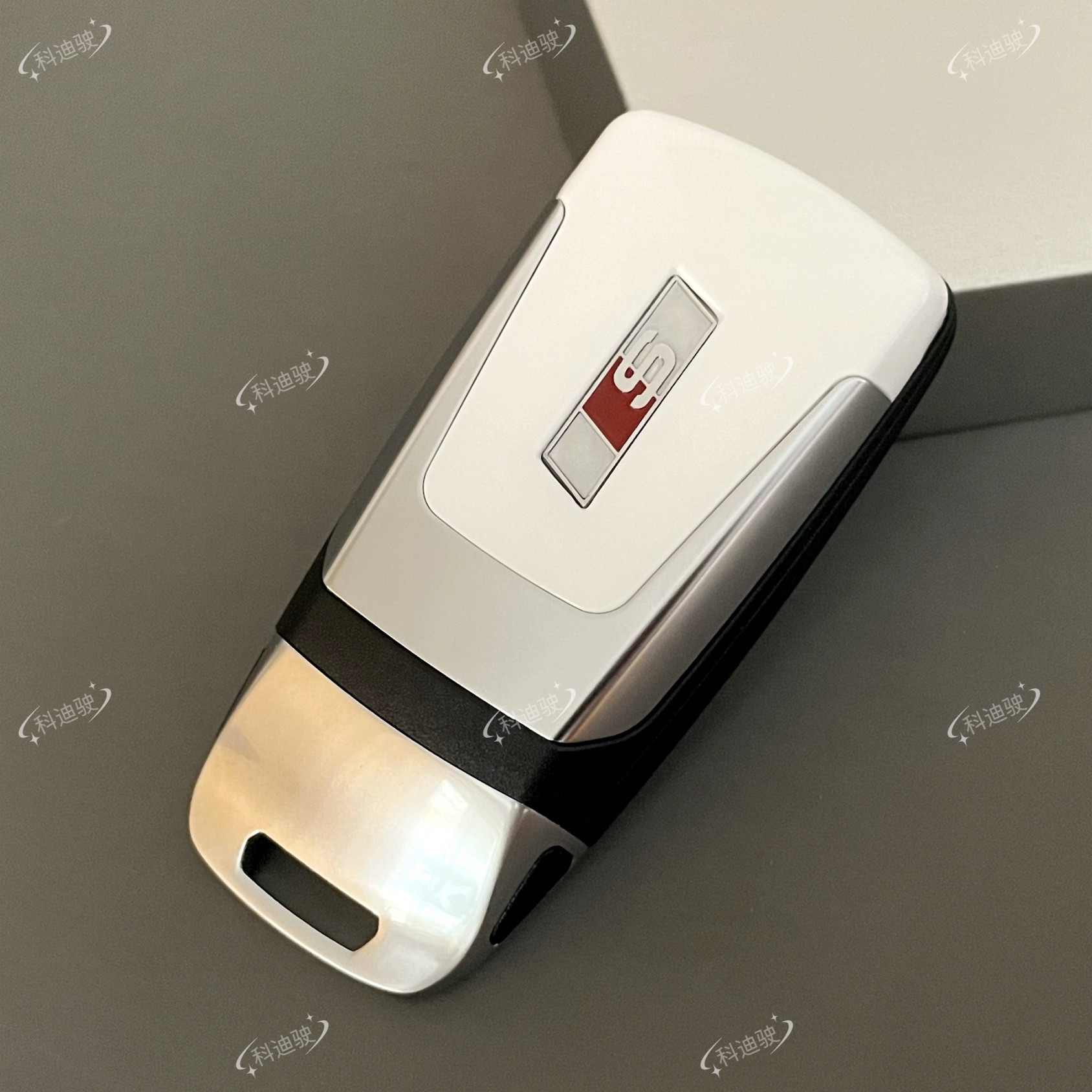 New Audi A4L A5 Q5L Q7 Tt Original Key Upgrade Rs S Key Piano Black Red White Back Cover Shell