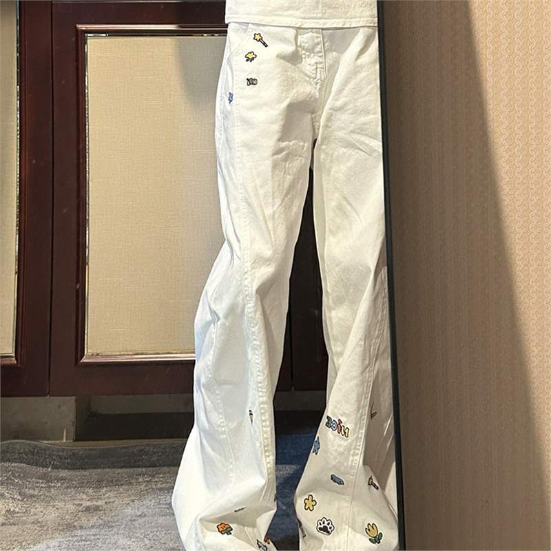 Apricot American Cartoon Embroidered Scimitar Jeans Men's Autum Straight Cargo Pants Niche Design Bootcut Pants