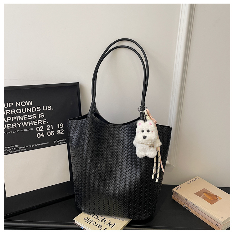 Bolsa coreana de gran capacidad para mujeres 2026 verano nuevo estilo de moda trenzado bolso de hombro axilar de viaje bolsa de ocio