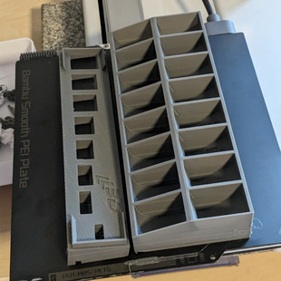 �羳Amazing Gridfinity M3 Bolt Sorter M3 3D��ӡ��˨�֒��C