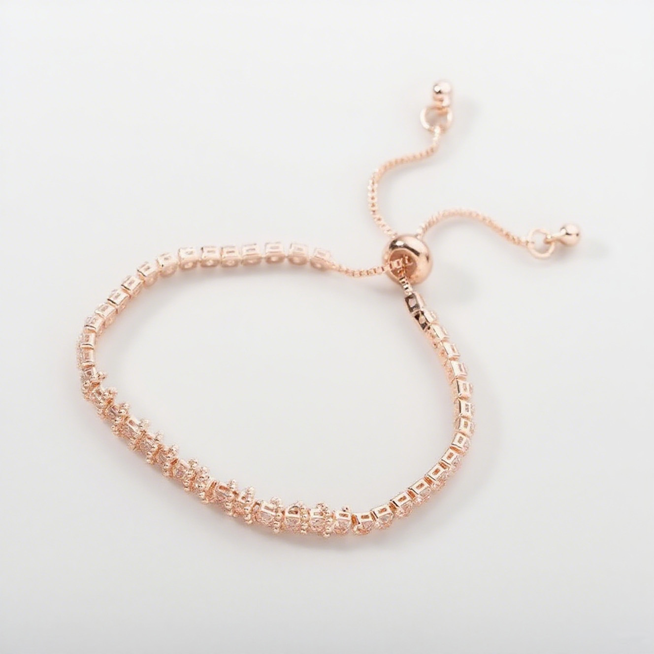 Elegant Rhinestone Claw Chain Bangle With Adjustable Round Bead_voghion.com