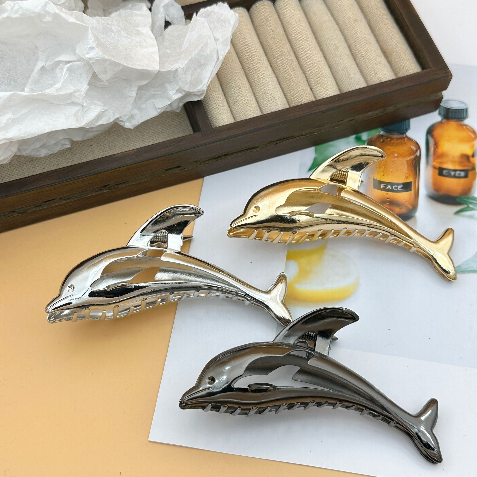 45g Weight Hair Claws Hair Accessories Type 1 Piece Quantity Daily Occasion Zinc alloy Material Dolphin Pattern All Seasons Season Women's Gender Plating, Hollow Out Design Cute Style Cute Women's Dolphin Zinc Alloy Plating Hollow Out Hair Claws 9