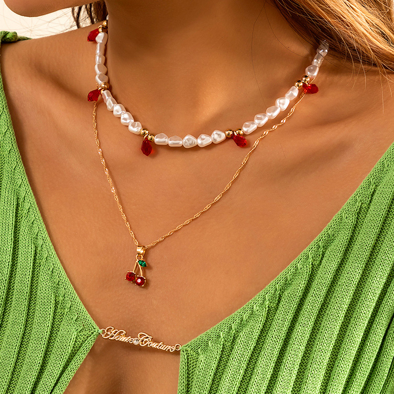 Retro Double-layer Imitation Pearl Braided Simple Water Drop Cherry Pendant Necklace display picture 1