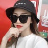 Fashionable black sunglasses suitable for men and women, sun protection cream with letters, glasses, 2021 collection, internet celebrity, UF-protection