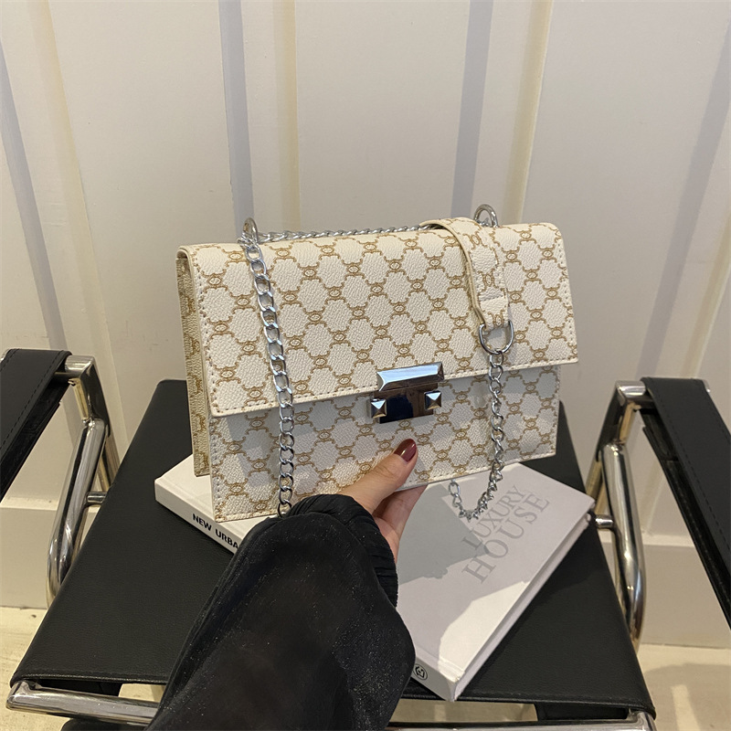 Bolso de alta sensación bolso de mujer 2024 nueva cadena de moda bolso pequeño bolso de hombro exterior bolso de brazo nicho