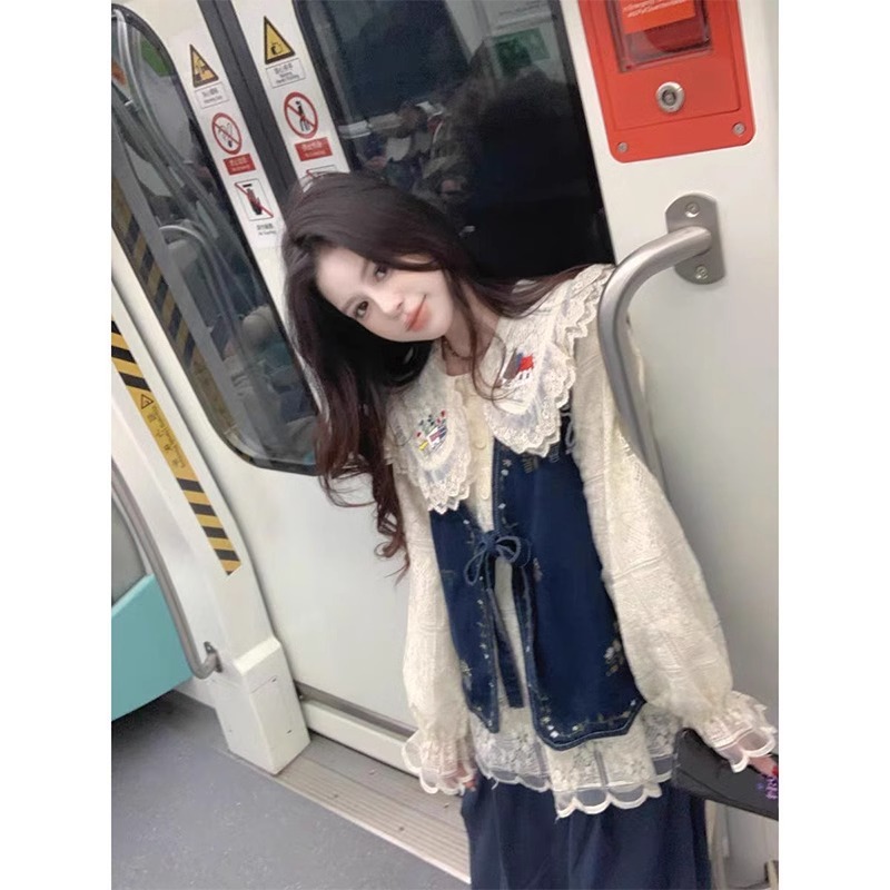 春季洋气搭配套装女2025新款时尚娃娃领上衣外穿马甲休闲裤三件套|undefined
