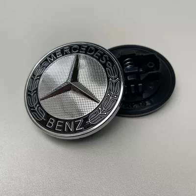Cls Hood Flat Logo Front – Car logo - silver-rye-ears