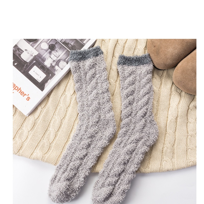 라이트 그레이 플러스 다크 그레이