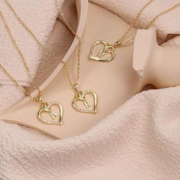 Cross-Border New Style Letter Heart Pendant Necklace, Fashionable Heart-Shaped Diamond Necklace for Girls, Clavicle Chain, Valentine's Day Gift