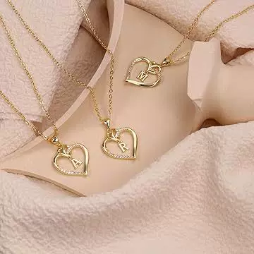 Cross-Border New Style Letter Heart Pendant Necklace, Fashionable Heart-Shaped Diamond Necklace for Girls, Clavicle Chain, Valentine's Day Gift